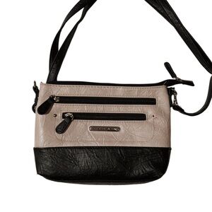StoneMountain Black and Cream Crossbody Bag